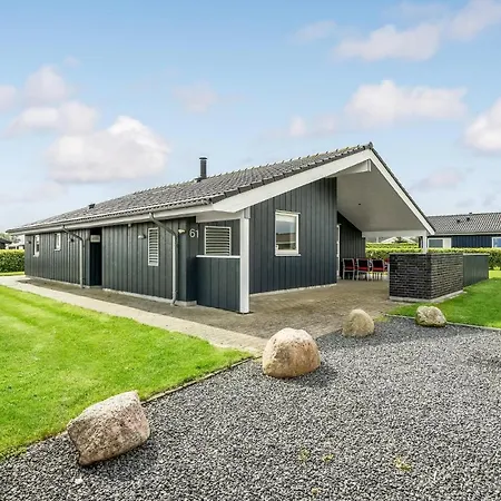 Holiday home Beautiful In With Sauna