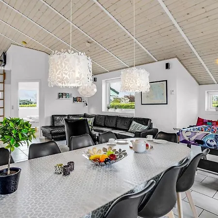 Holiday home Beautiful In With Sauna *