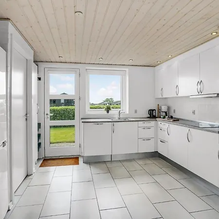 Holiday home Beautiful In With Sauna *