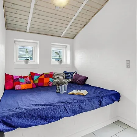 Holiday home Beautiful In With Sauna Haderslev